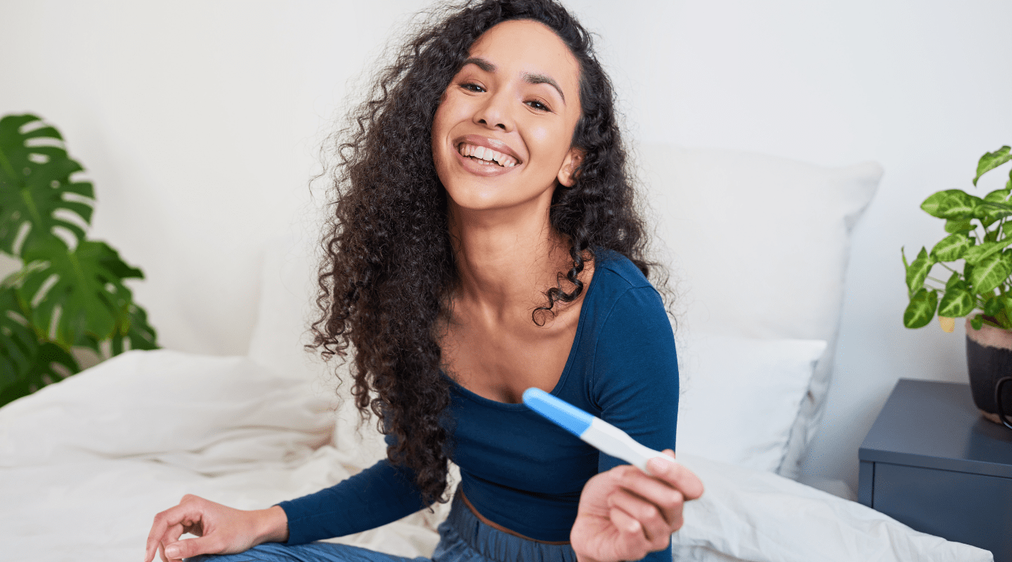 women with pregnancy test